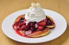 3種のベリーベリーパンケーキ