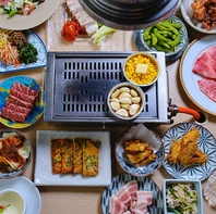 お肉の他にも麺類や副菜などサイドメニューも多数ご用意