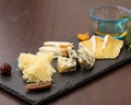 料理メニュー写真 5種チーズの盛り合せ