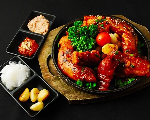 韓国式チキン専門店 辛ちゃん 新大久保本店(新大久保/韓国料理