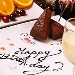 誕生日・記念日にはメッセージプレートをご用意♪