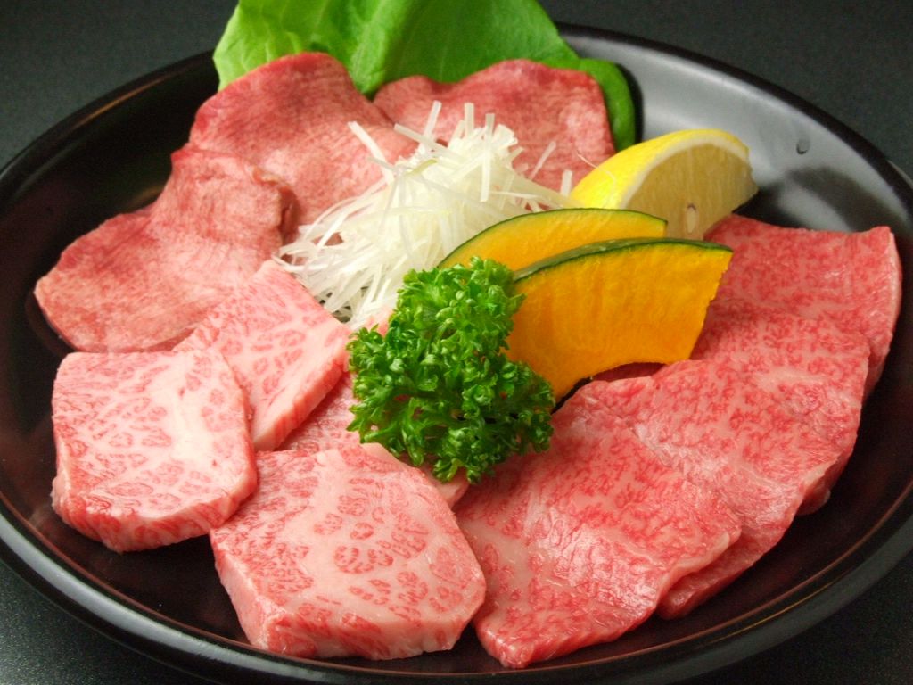 お得なセットメニューもご用意。ファミリーに人気！