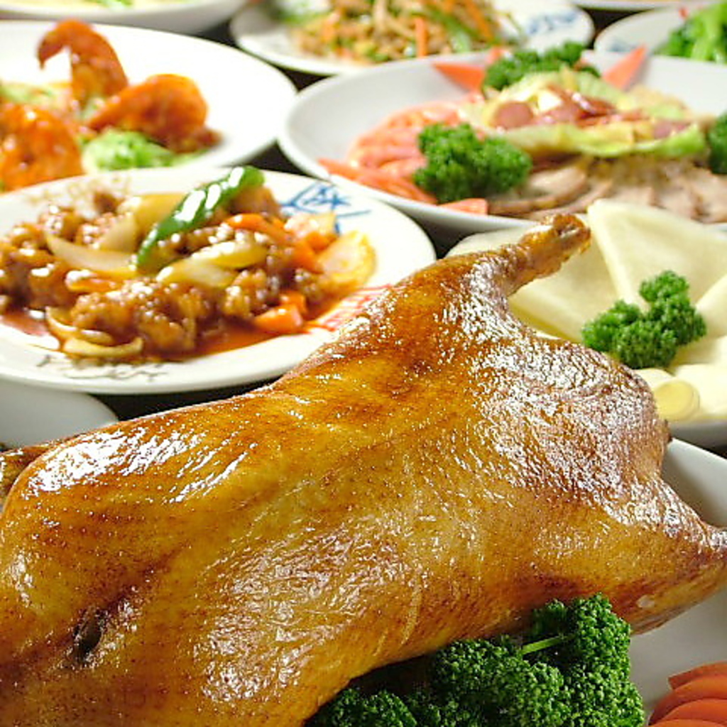 北京ダックをつけるのもオススメ！本場の味をどうぞ♪