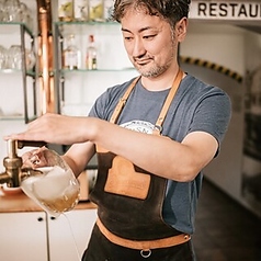 チェコで研修を受けたTAPSTERの注ぐピルスナーウルケル