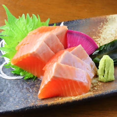 県産サーモン刺