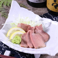 店内仕込みの牛タン創作料理