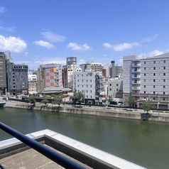 Feliz フェリース 天神の雰囲気1
