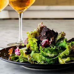 ゴルゴンゾーラとトリュフのサラダ