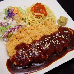 デミチーズチキンカツ定食