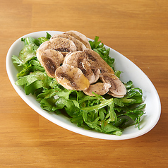 生マッシュルームと春菊のサラダ