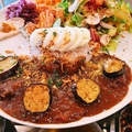 料理メニュー写真&nbsp;赤ワインでじっくり煮込んだ国産牛の欧風カレー　ライス付き