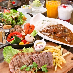 新鮮野菜と肉とカレーの店 サンフル