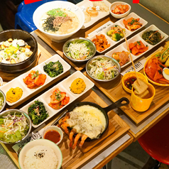韓国料理 ホンデポチャ 新大久保本店の特集写真