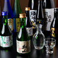 日本酒、焼酎、ワインにウイスキーなど、お酒の品揃えも豊富です。