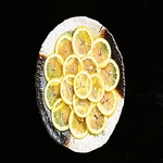 看板メニュー「スーパーネギタン塩」を味わってみて☆ふんだんにレモンを使用した贅沢な一品です！