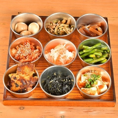 全品9種類のバンチャン付き！