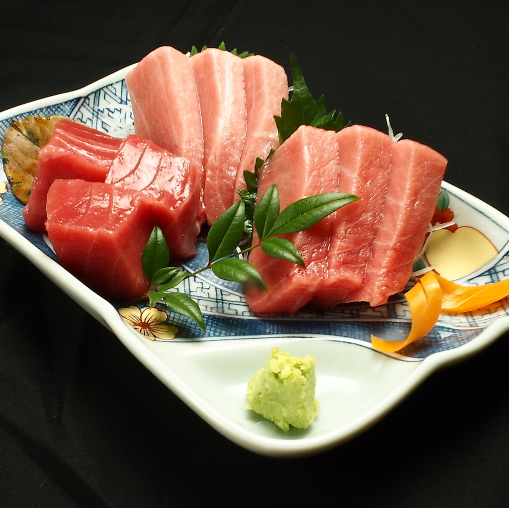 【数量限定】徹底した温度管理で最高の状態をキープ！「超」本マグロ三昧は驚きの低価格でご提供♪