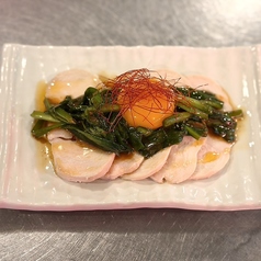 ピリ辛中華ニラ蒸し鶏