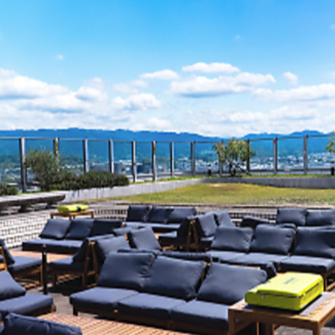 THE VISTA BBQ UrX^o[xL[