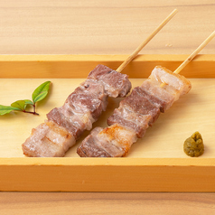 【肉料理】豚バラ串焼き(二本)