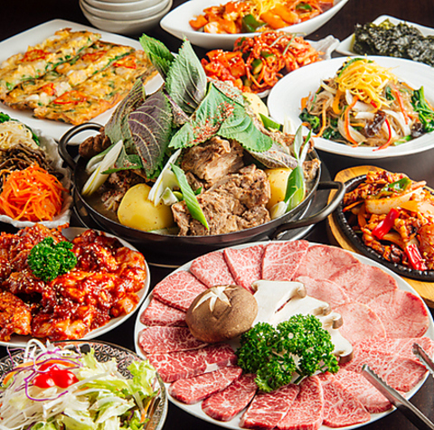 オモニが作る本格韓国家庭料理と炭火焼肉をご堪能下さい！ランチもおすすめ！