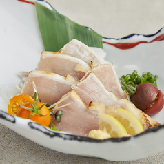 阿波尾鶏 むね肉のタタキ