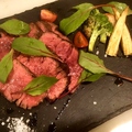 料理メニュー写真 牛肉のステーキ　バルサミコ