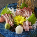 料理メニュー写真 本日のお刺身盛り合わせ 3点