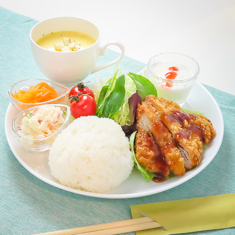 店主おすすめ！ぎんや特製ミルフィーユカツランチ◎の写真