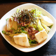 大根と梅のサラダ/豆腐胡麻ドレサラ/明太子ポテトサラダ 各