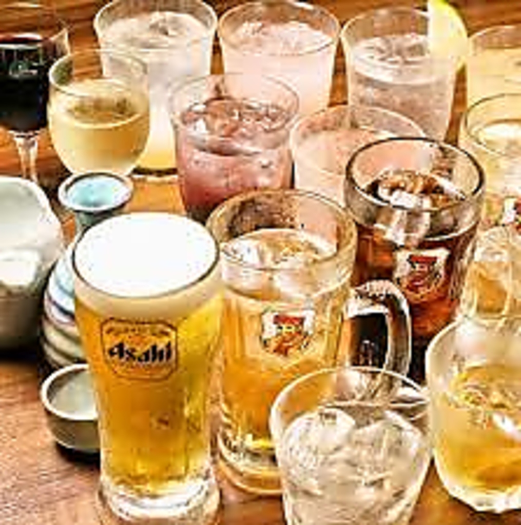 夜は居酒屋としてもご利用ください♪生ビールや厳選地酒・焼酎など豊富なドリンクメニューをご用意。