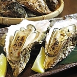 広島名物のぷりっぷりの牡蠣を香ばしい焼牡蠣や、サクッふわのカキフライで♪どれも絶品です◎