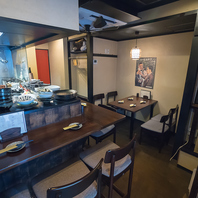 和の温かみ溢れる立ち飲み居酒屋