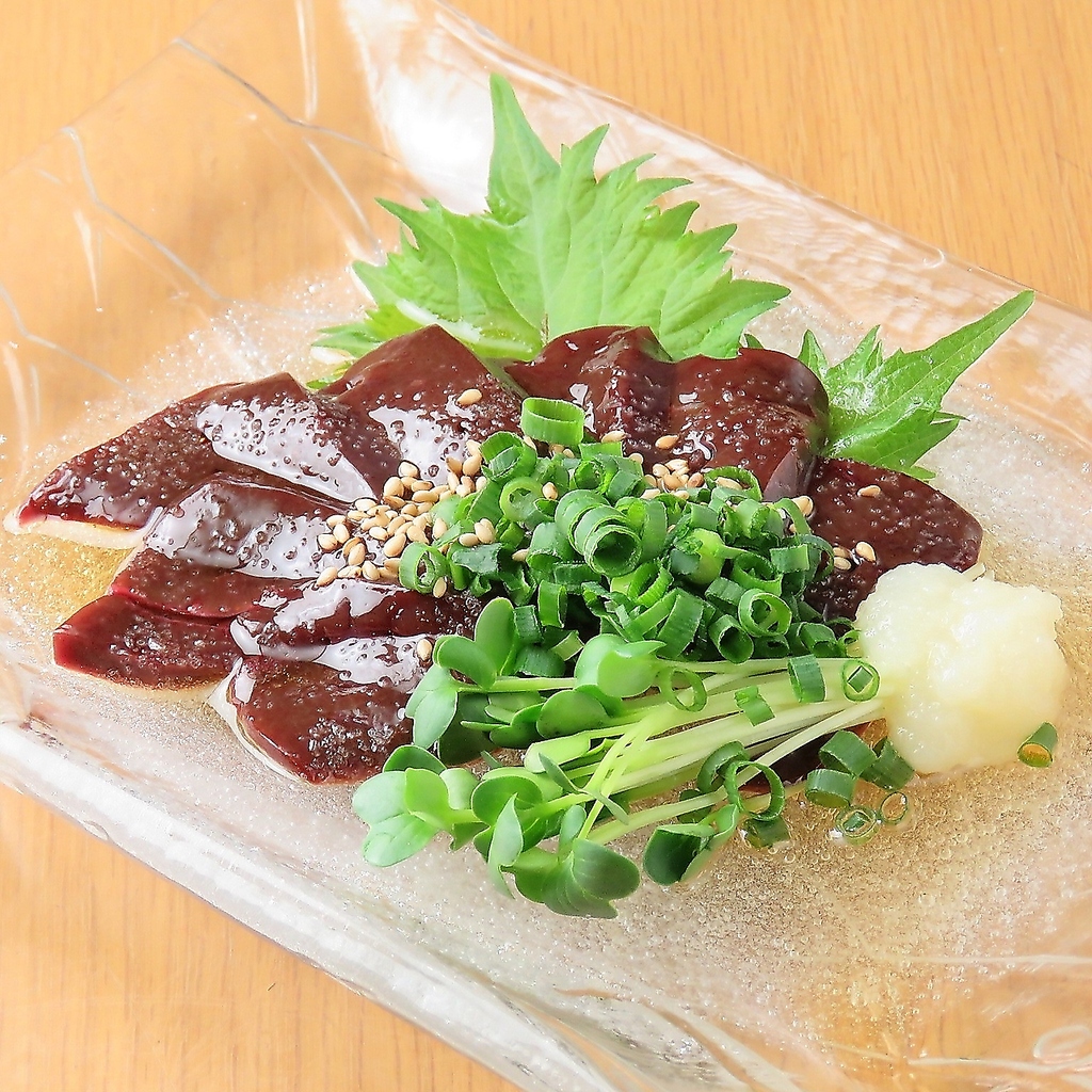 入手困難の馬レバー刺し！希少部位なので欠品する場合がございます
