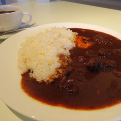 大人気!!オーナーこだわりのカレーをご堪能！