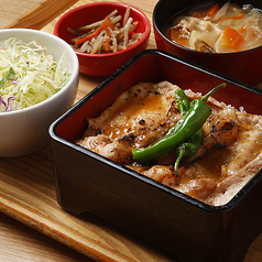 国産豚ロースの西京漬味噌焼重