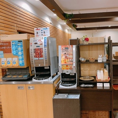 ドリンクサーバーも充実