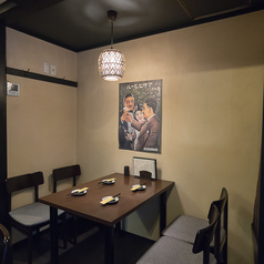 グループ利用に嬉しいテーブル席がございます。