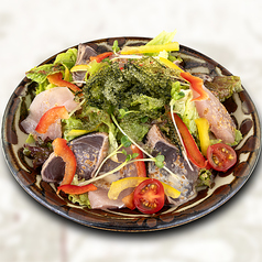 海ぶどう入り海鮮サラダ