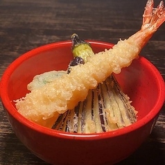 B:揚げたて ミニ天丼セット(蕎麦の価格は別)
