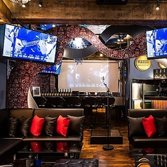 カラオケ&ダーツバーKARAOKE X(カラオケクロス)池袋西口店の特集写真