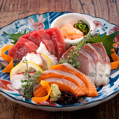 本マグロ入り 刺身5点盛り合わせ (3貫盛り)