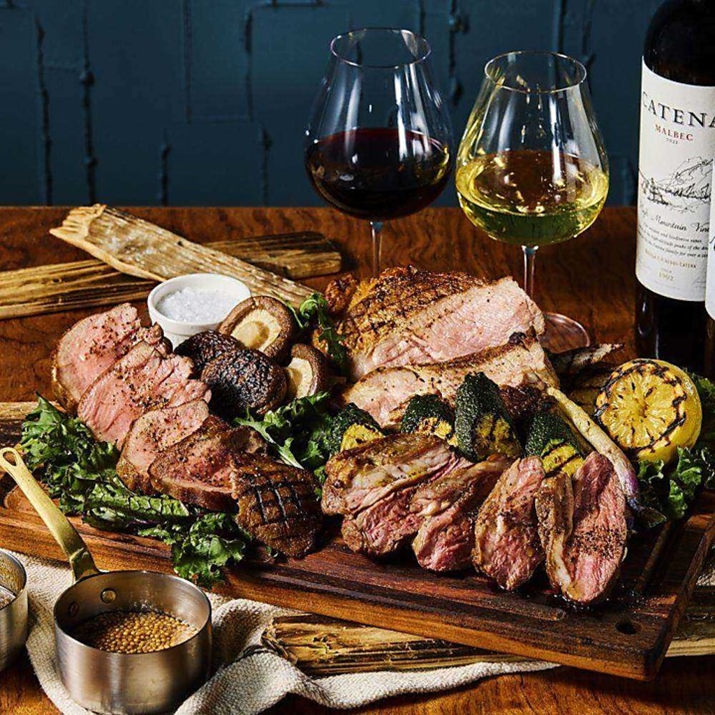 生ビール付き飲み放題コースは3,000円～とコスパも抜群