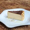 料理メニュー写真&nbsp;濃厚バスクチーズケーキ