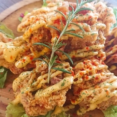 大きいと評判の鶏のから揚げ