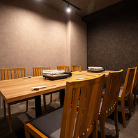 知る人ぞ知る隠れ家的な空間で上質なひとときを過ごす！