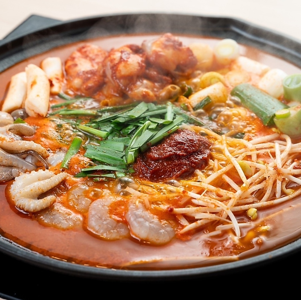 本格韓国料理が堪能できるタッカンマリ研究所☆