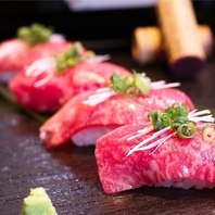 人気の和牛炙り肉寿司！