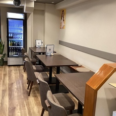 【地元のご友人との時間◎】地元の友達とふとばったり出会った時、ちょっと飲みたいねと思った時はぜひお越しください。