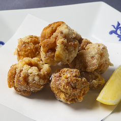華味鳥の唐揚げ
